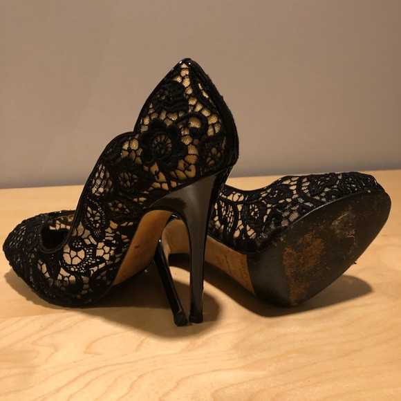 Black and cream lace Jimmy Choo Heel